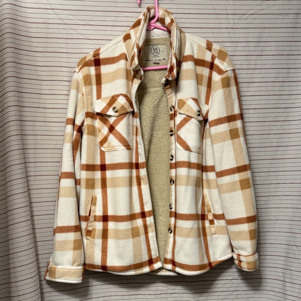 Cozy Plaid Teddy Jacket in Cream and Brown